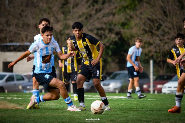 racing vs newbery 8va
