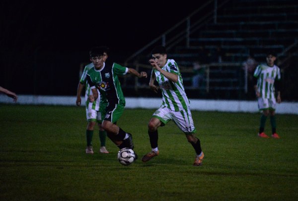 3-1  Achirense vs Unidos