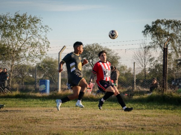 Dep Gurises vs Black River - Fecha 9 Apertura 2026