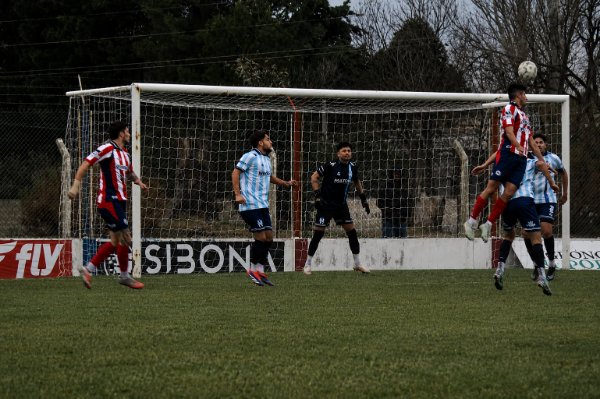 Estudiantil vs Alvear FBC