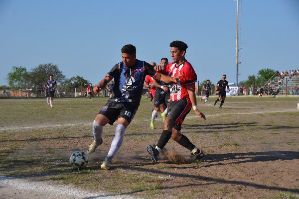 Primera Sud america - Black River